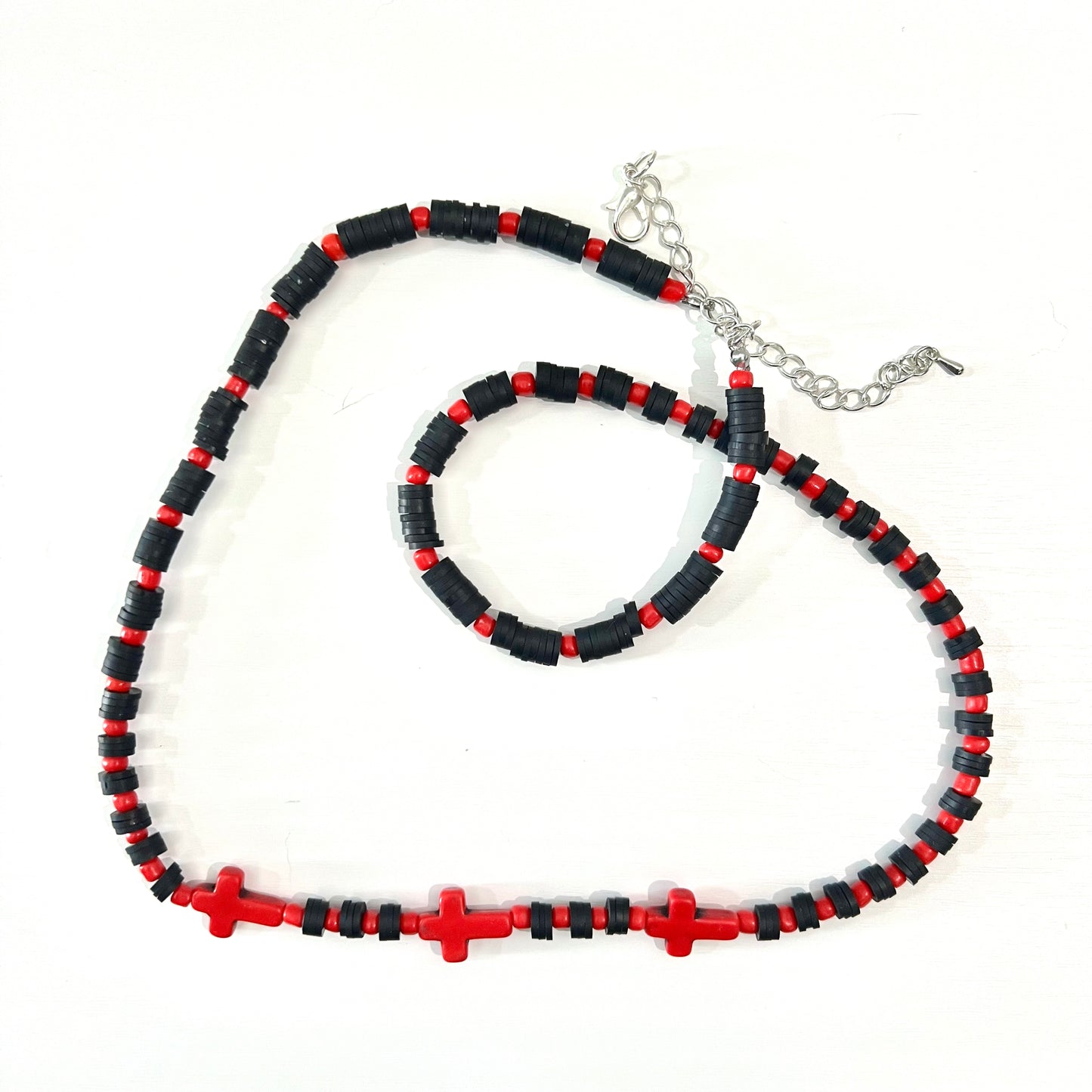 "CROSSED" handmade necklace