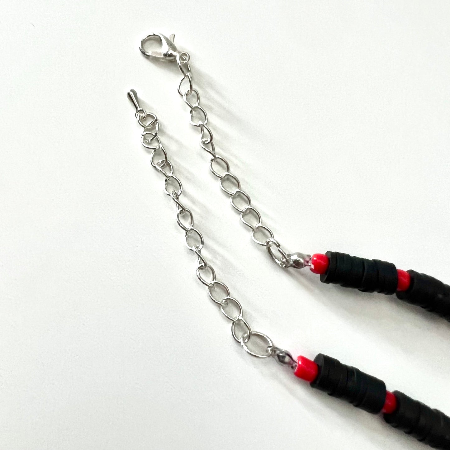 "CROSSED" handmade necklace