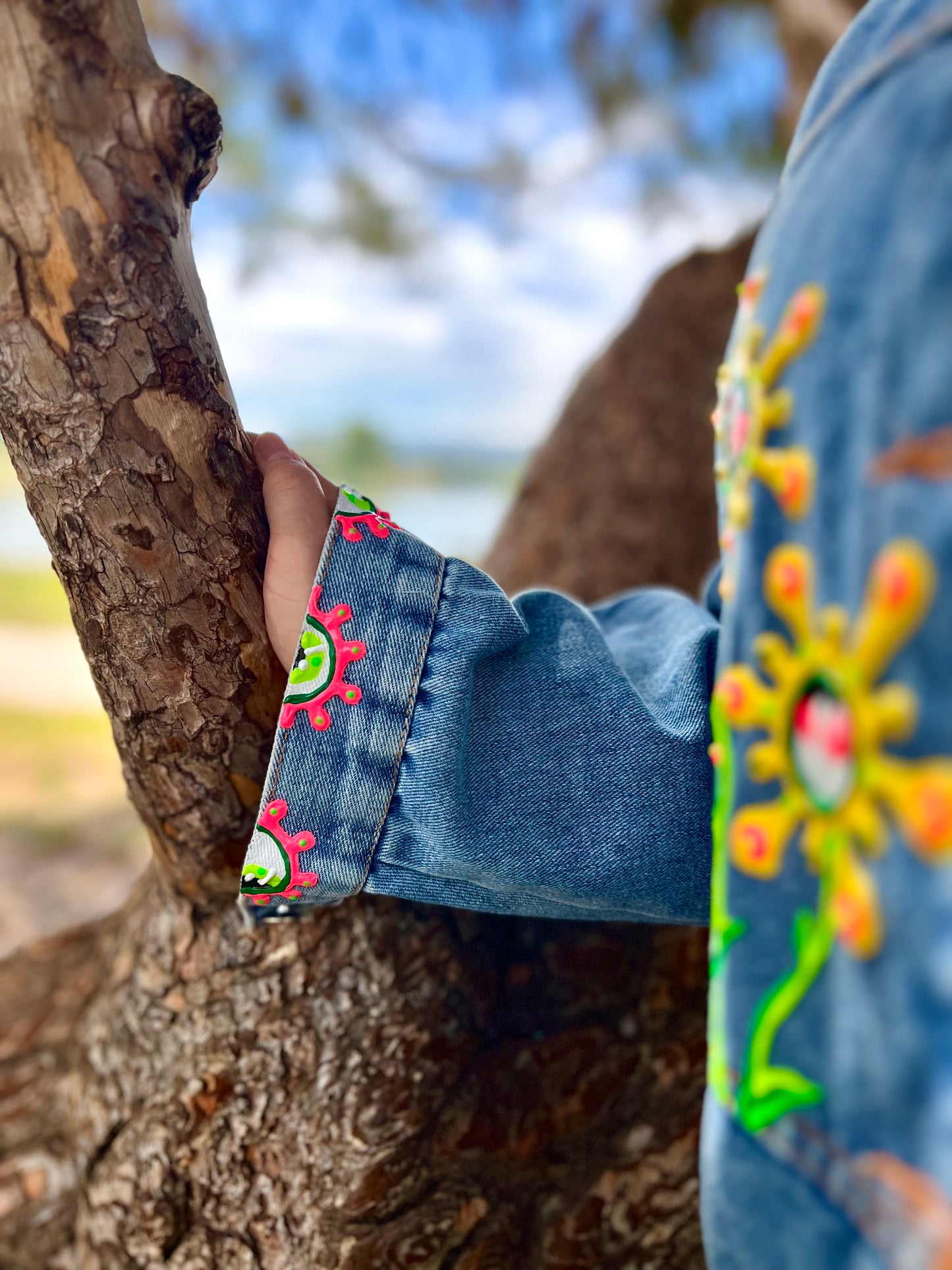 ALIEN FLORA hand-painted denim jacket