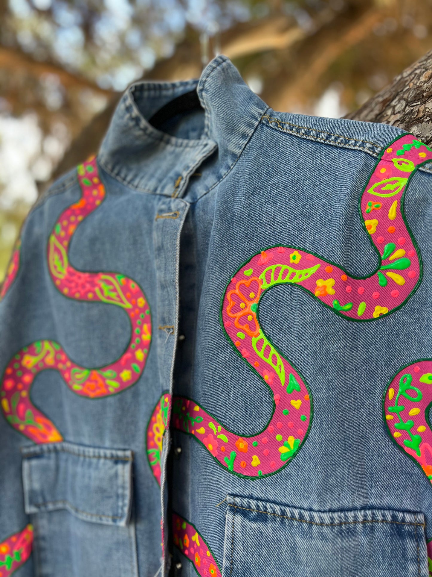 FLOWER TRAILS hand-painted denim jacket