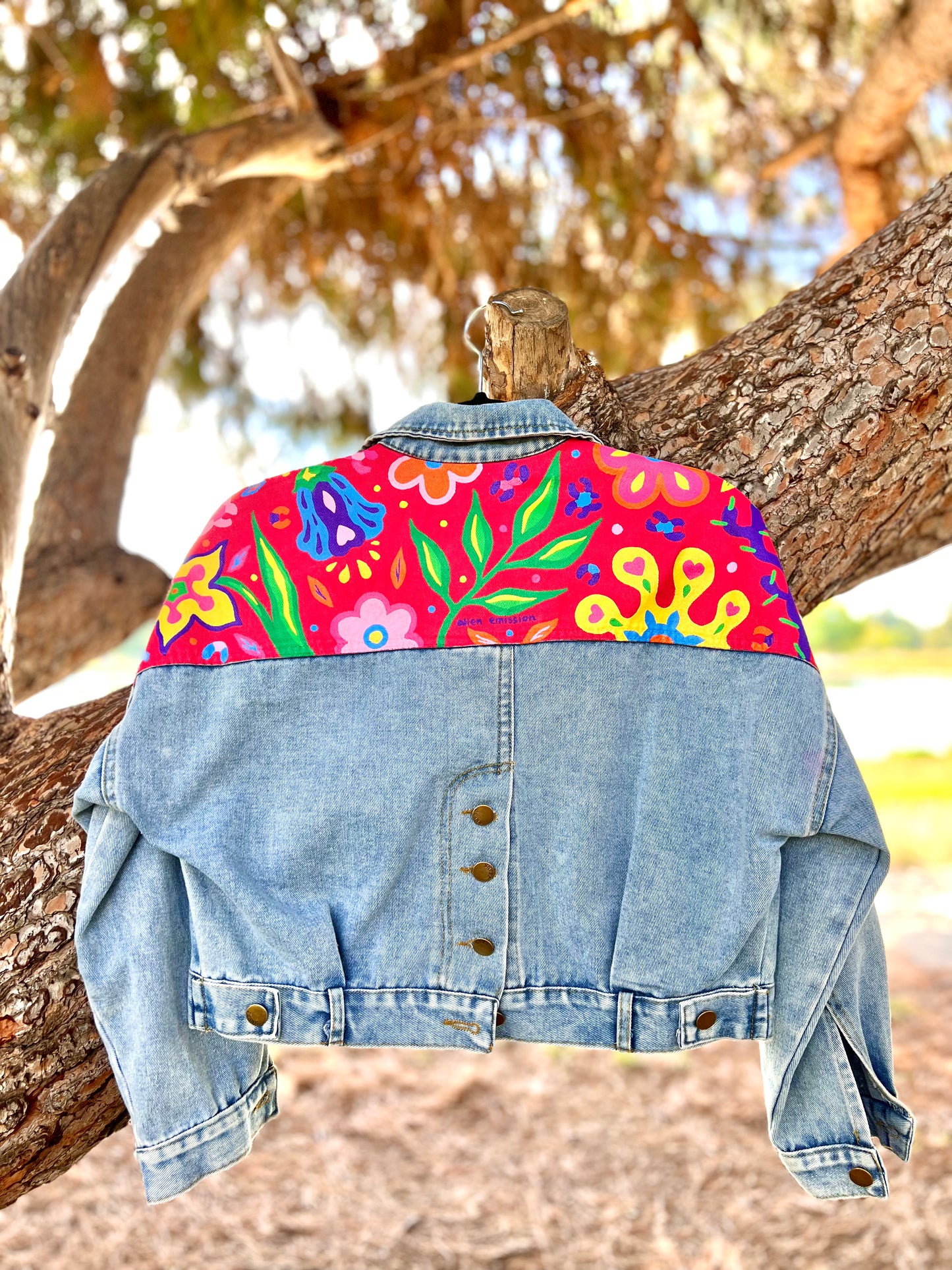 FLORAL BLOSSOM hand-painted denim jacket