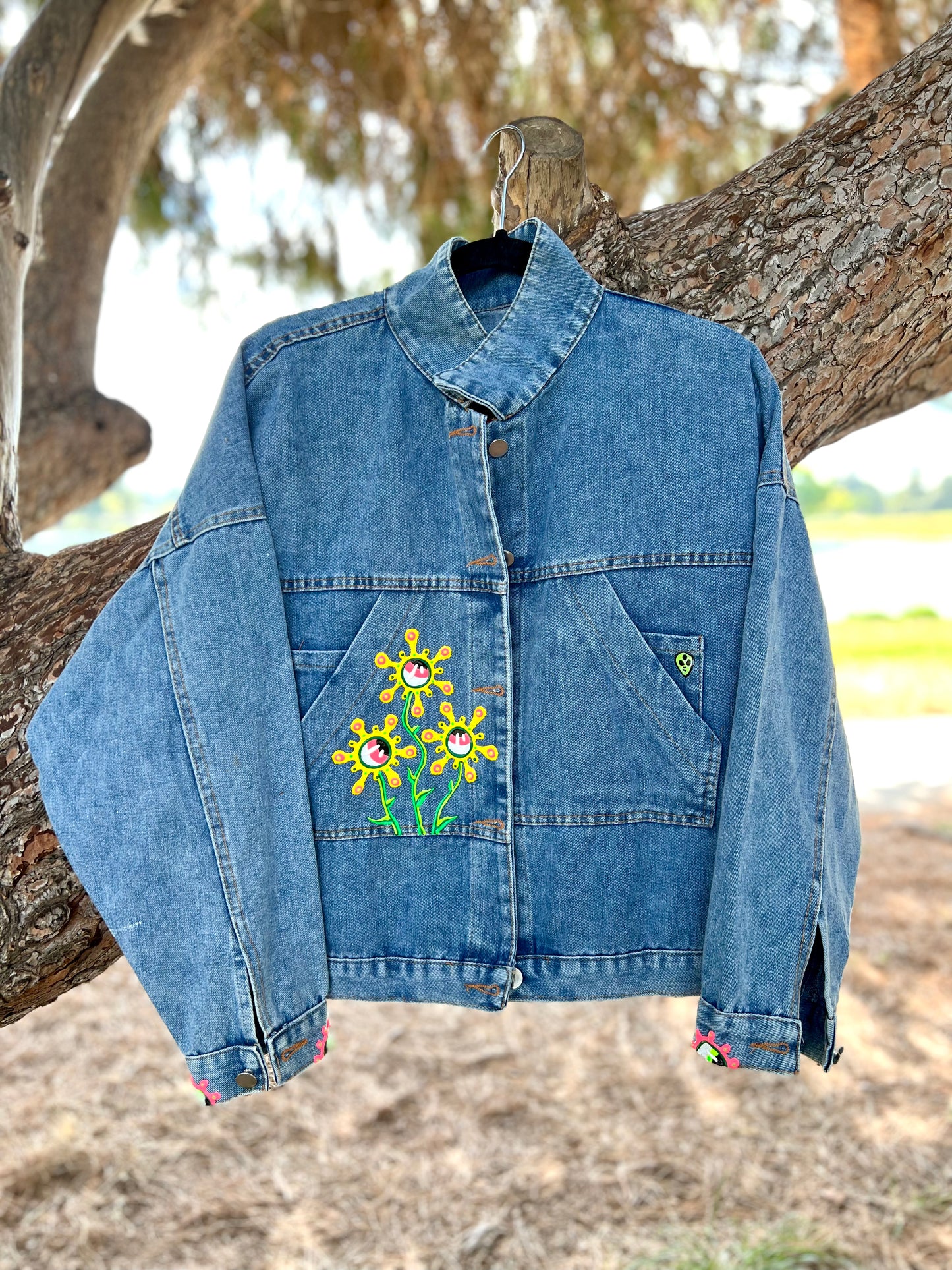 ALIEN FLORA hand-painted denim jacket