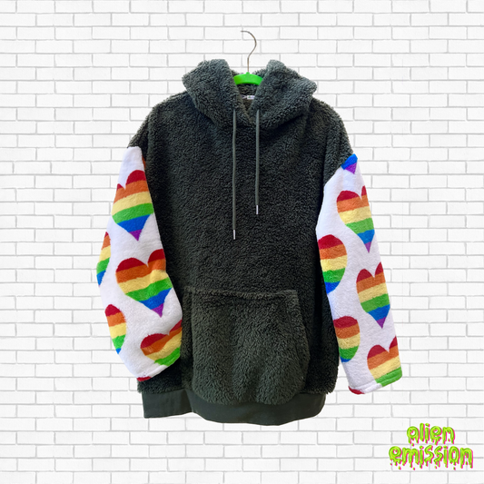 "Fuzzy Rainbow Love" size XL