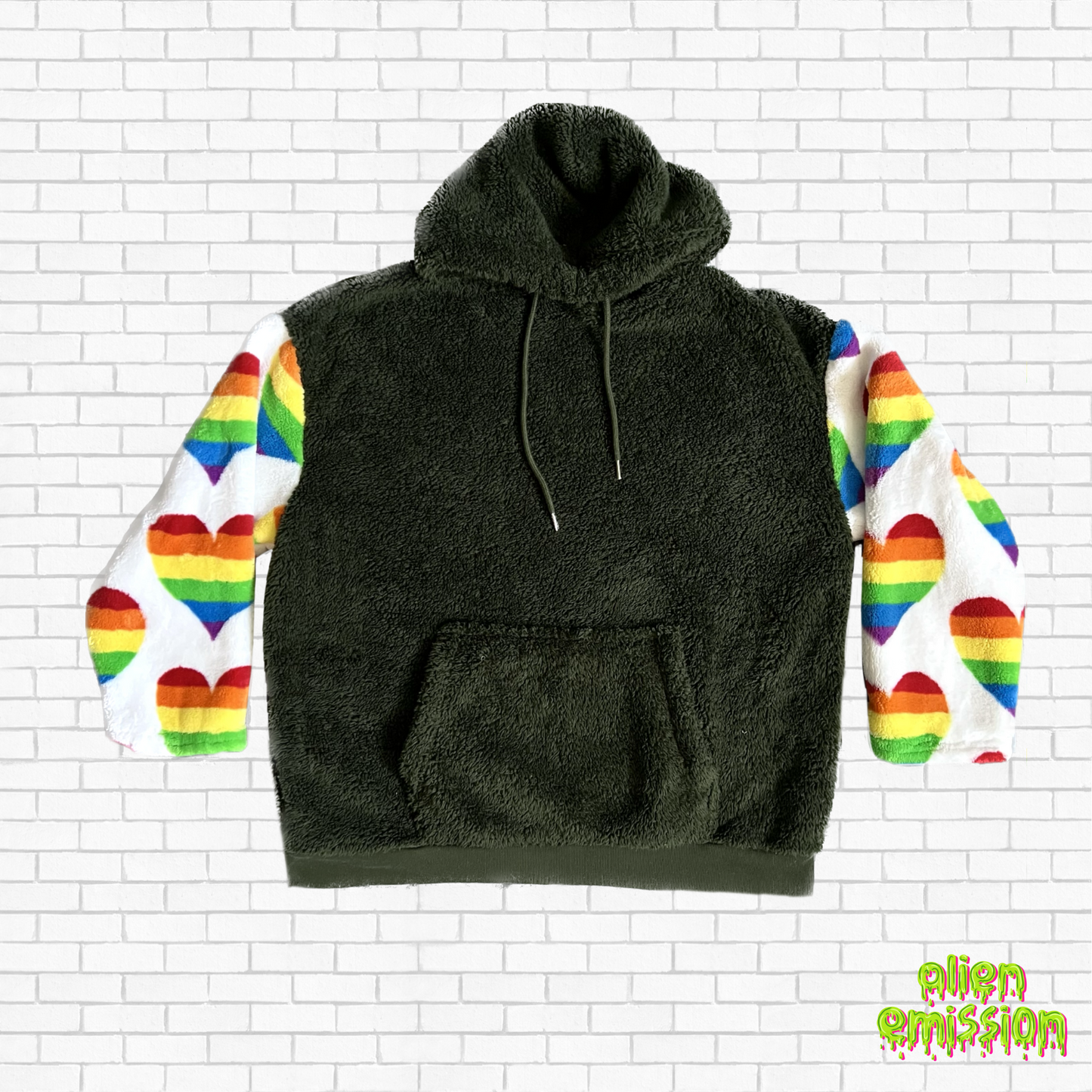 "Fuzzy Rainbow Love" size XL